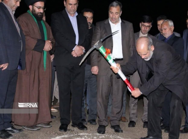 عملیات ساخت مجتمع آموزشی شهدای هسته&zwnj;ای آبدانان با حضور وزیر کشور آغاز شد
