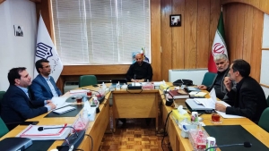 جلسه مشترک مدیر کل نوسازی مدارس و مدیر کل اموزش و پرورش با  خان&zwnj;محمدی رئیس سازمان نوسازی مدارس  کشور