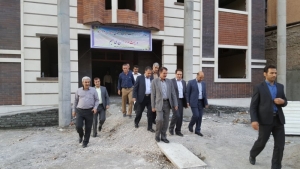 بازدید استاندار ومعاون عمرانی وفرماندار ایلام از فضاهای آموزشی در حال ساخت