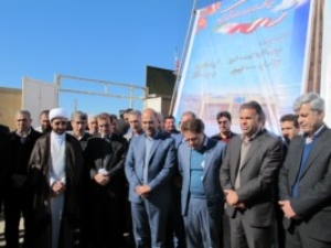 کلنگ زنی دبستان 2 کلاسه لاشکن چوار با همت بانک ملی